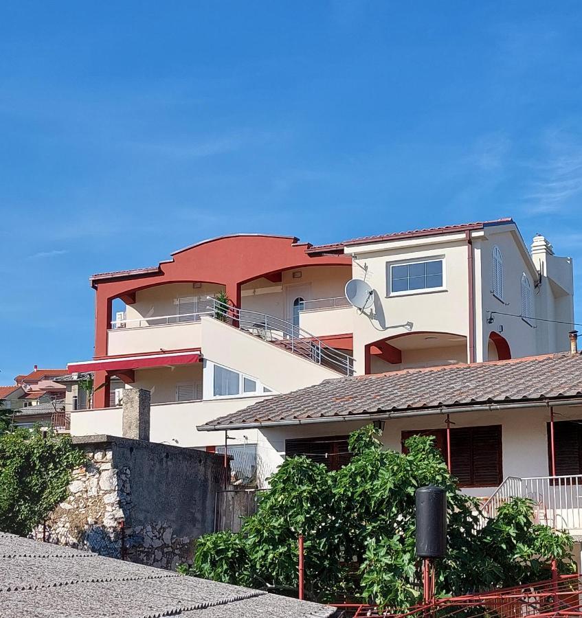 Apartments Laganini Novi Vinodolski Exterior photo